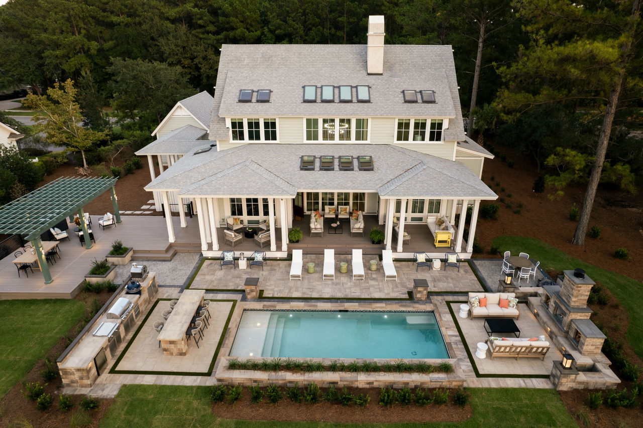 HGTV® Dream Home 2025 Trex® Outdoor Living Products Enhance Charm of Lowcountry Retreat Trex
